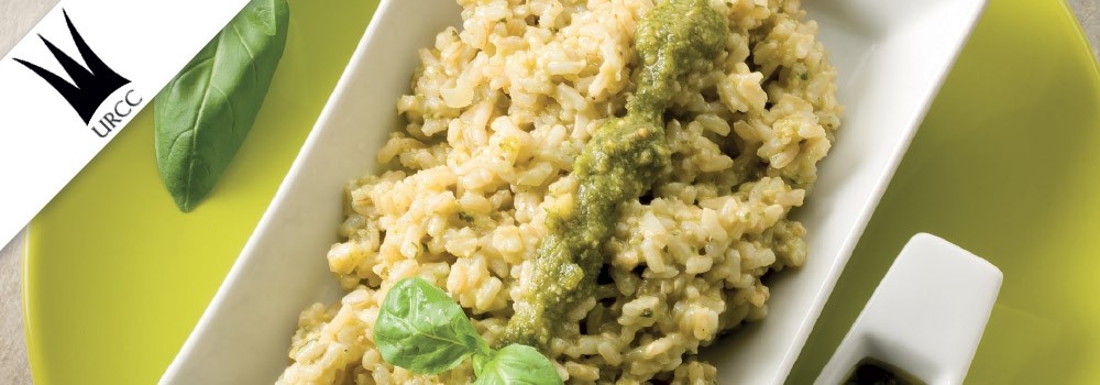 Risotto con julienne di seppioline e pesto